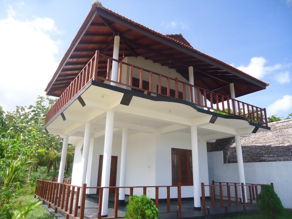 Pearl Cave Cabanas & Resturant Тангалла Экстерьер фото