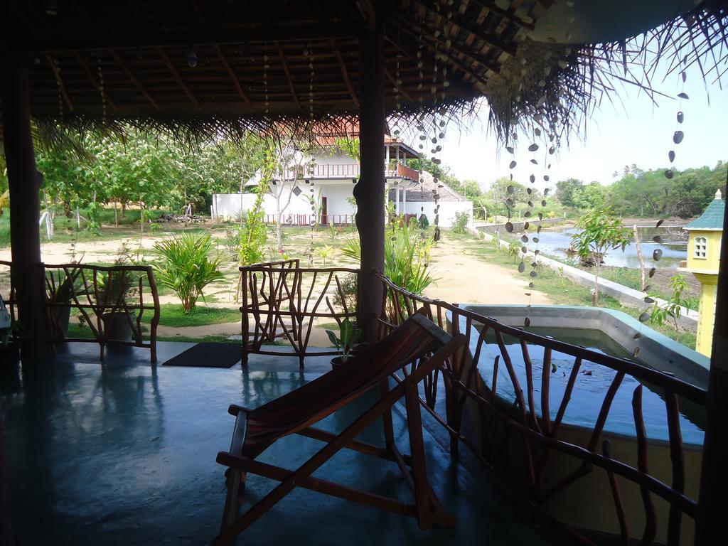 Pearl Cave Cabanas & Resturant Тангалла Экстерьер фото