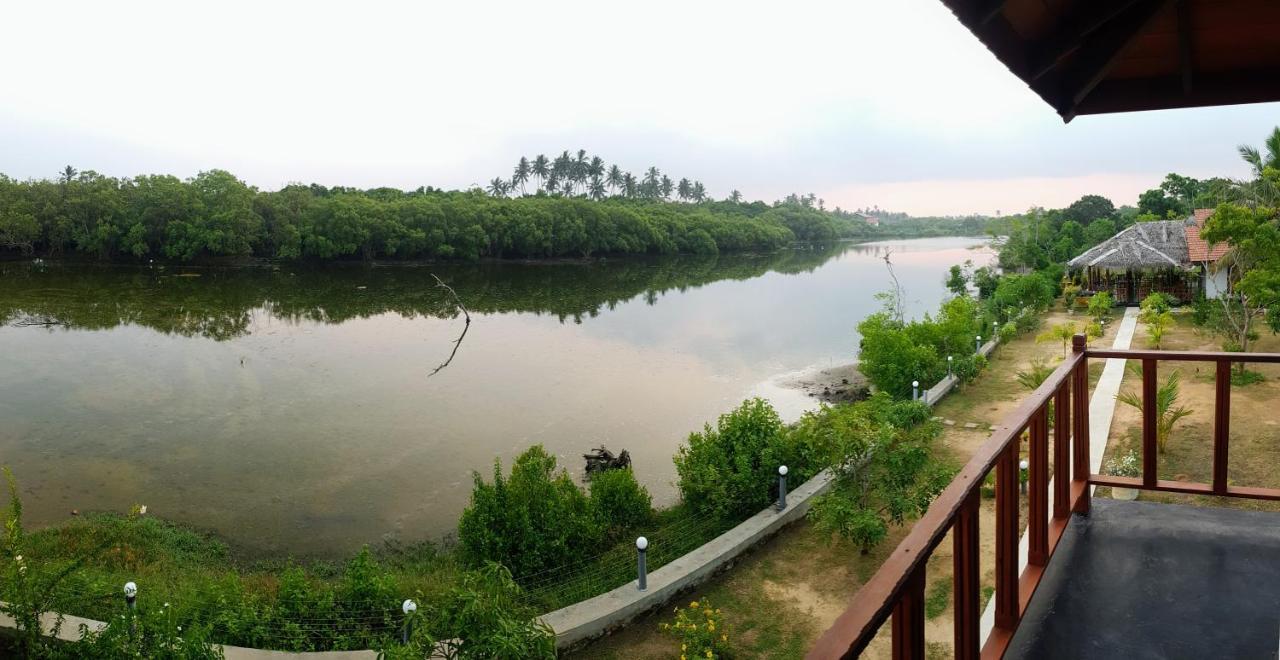 Pearl Cave Cabanas & Resturant Тангалла Экстерьер фото