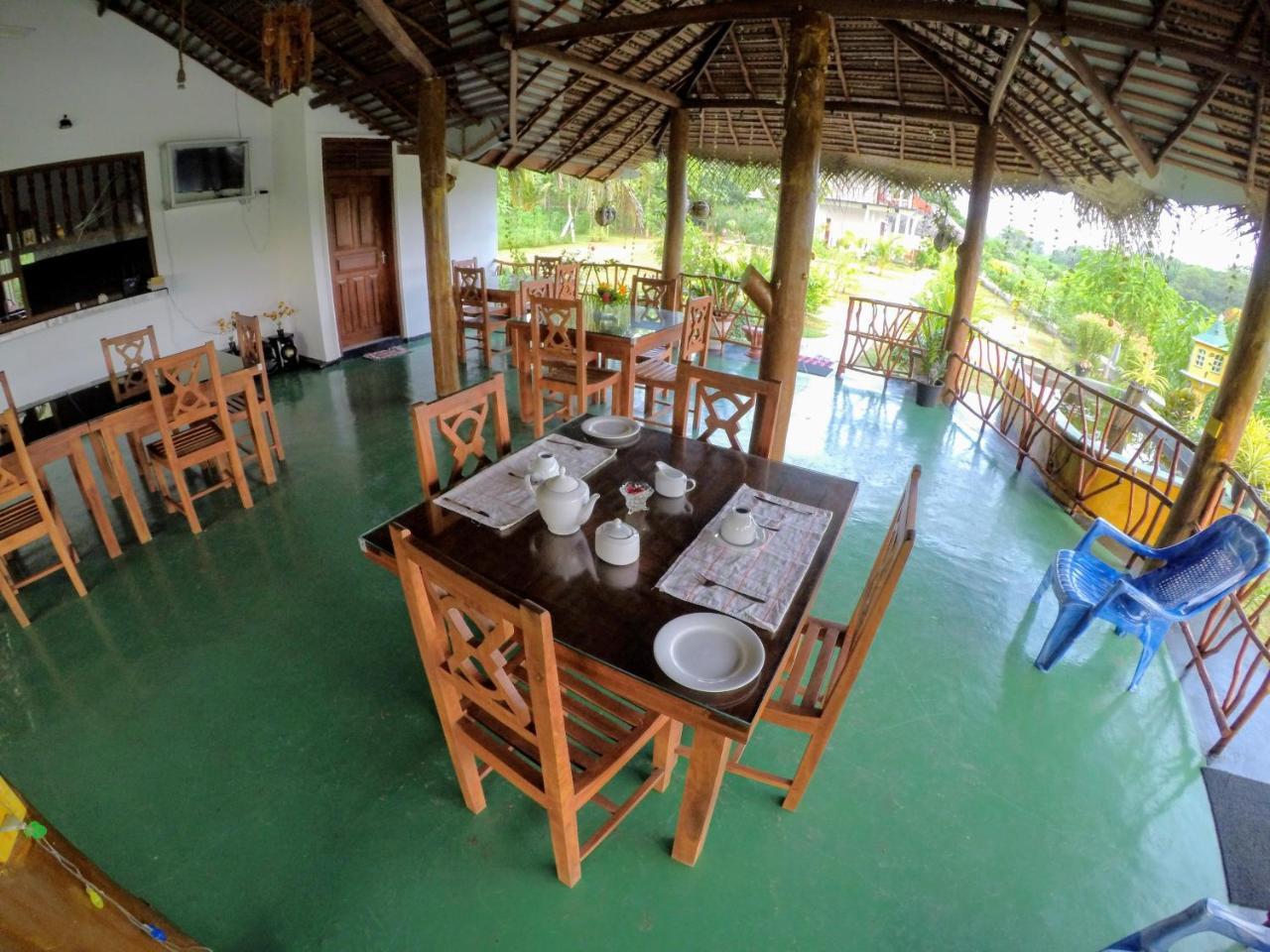 Pearl Cave Cabanas & Resturant Тангалла Экстерьер фото